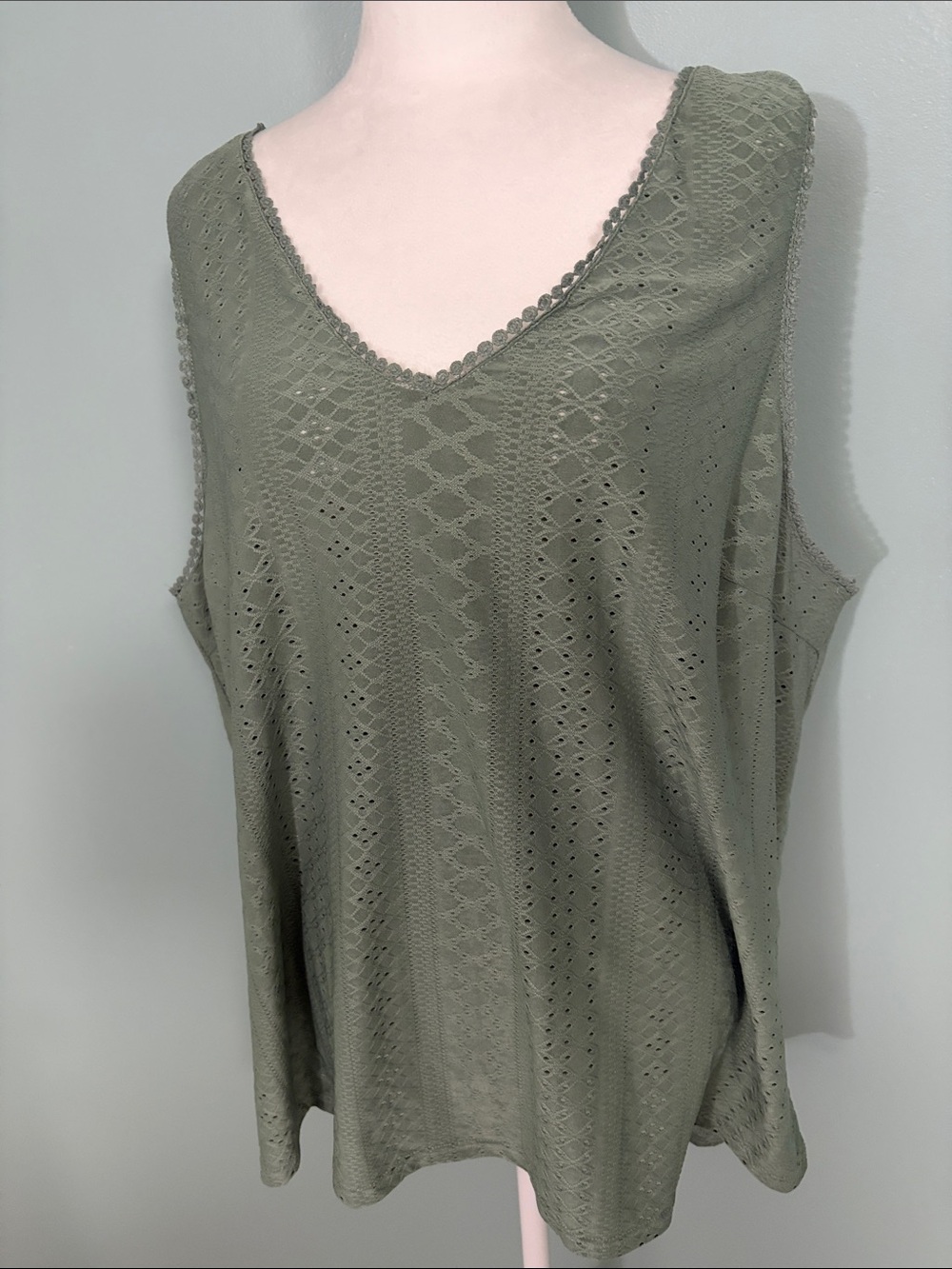 SHEIN teal Eyelet V-Neck Tank